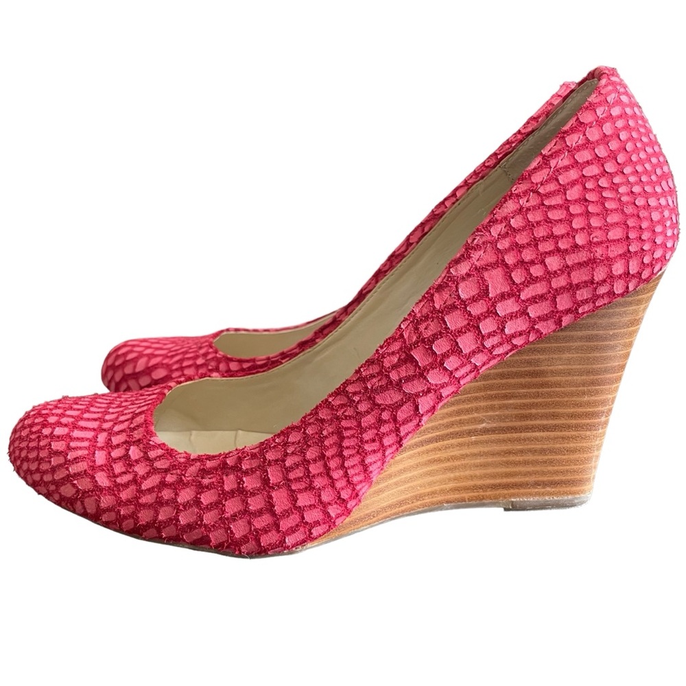 Max Studio Women’s Mecca Faux Alligator Wedges, Size 9.5, EUC!
